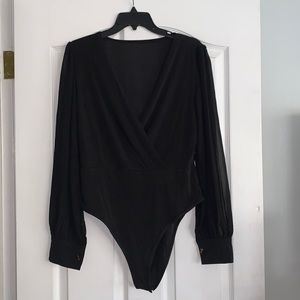 SHEIN Black Surplice Lantern Sleeve Bodysuit